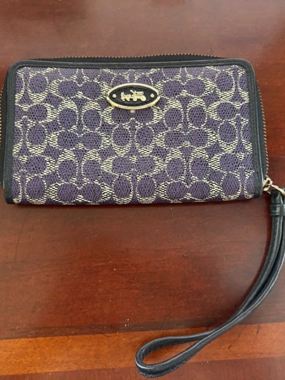 COACH purple signature wristlet wallet